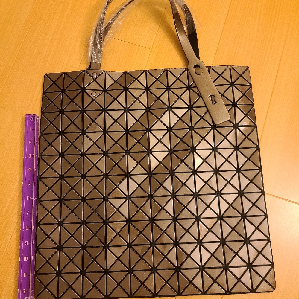 Brand new!  Geometric tote bag